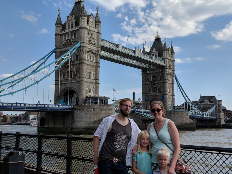 00000IMG_00000_BURST20180726163401920_COVER